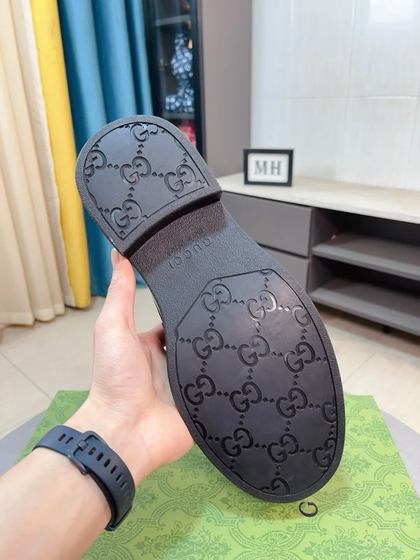 Men's shoes 💰500🌹🌹【GUCCI】The most popular classic Gucci leather shoes. Synchronized with the official website, the upper is made of Italian first-layer cowhide ➕cowhide lining, with unique brand and unique craftsmanship. Highlighting the hot style of the new year. Stop hesitating, stop wandering, get it now. Number: 38--44